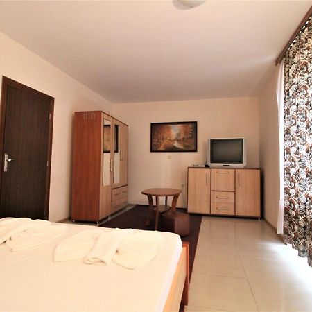 Eden - Menada Apartments Sunny Beach Exterior photo